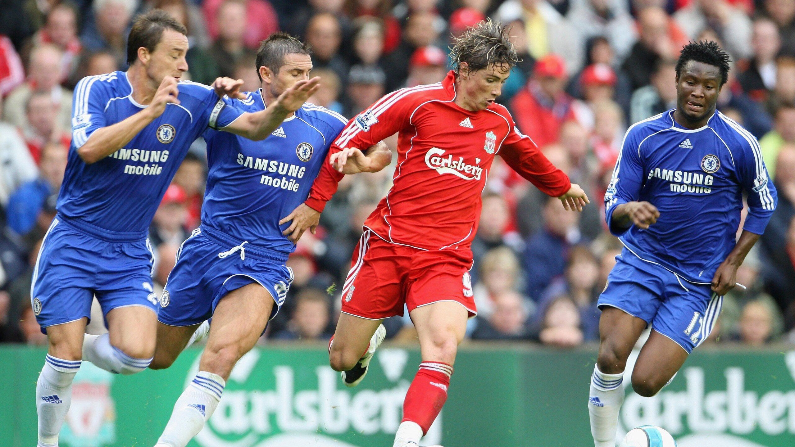 中国足球阵型变化中球员角色适应度，中国队足球阵型